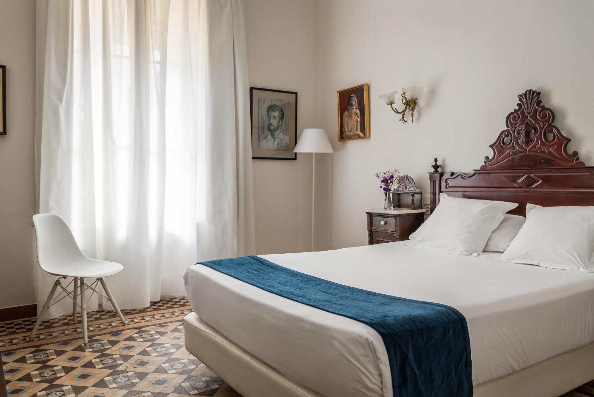 Hotel Medium Renaixenca Sitges Zimmer foto